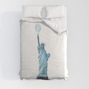 statue-of-liberty-with-tennis-racquet-comforters